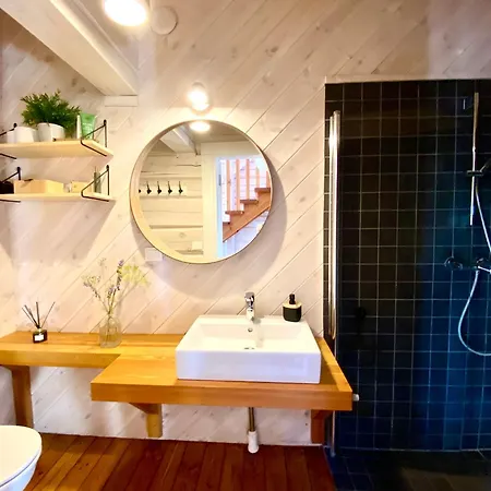 Bed & Breakfast Art And Design Loghouse In Muhu Island